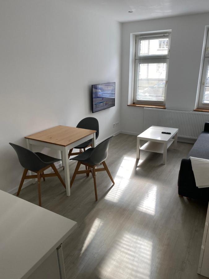 Zentrale Und Schoene Ferienwohnung Lübeck Exterior foto